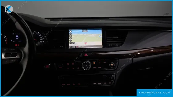 KIA K7 3.0 LPI LUXURY (RENTAL CAR)