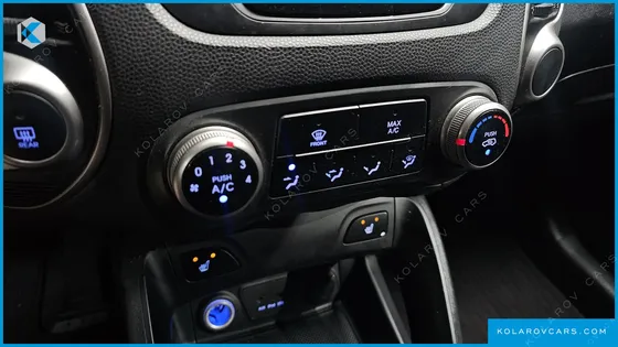 HYUNDAI TUCSON DIESEL 4WD X20