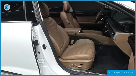 HYUNDAI GRANDEUR 2,5 GASOLINE 2WD