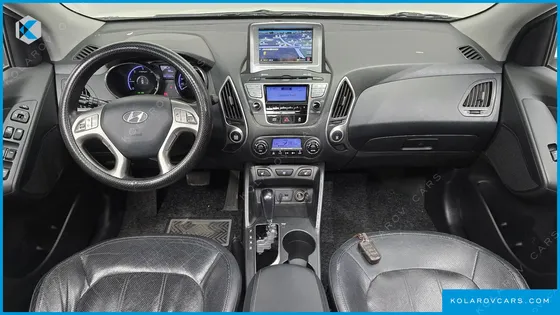 HYUNDAI TUCSON DIESEL 2WD LX20