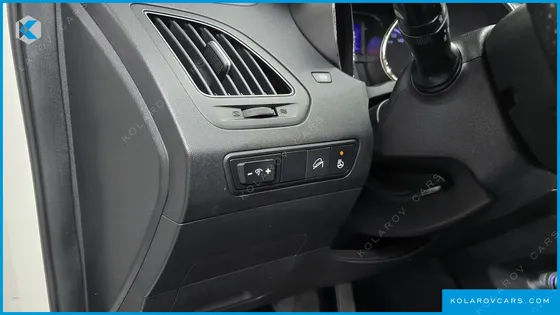 HYUNDAI TUCSON DIESEL 2WD LX20