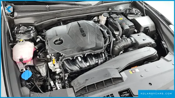 HYUNDAI GRANDEUR 2,5 GASOLINE 2WD