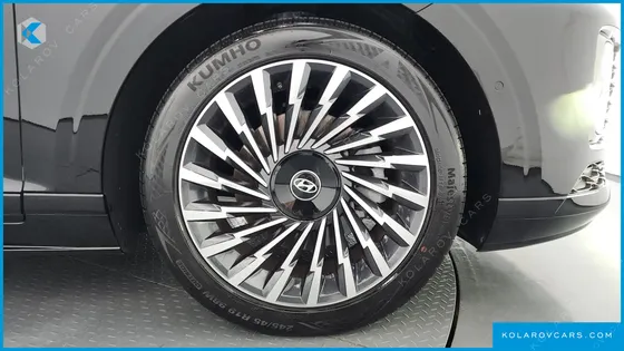 HYUNDAI GRANDEUR 2,5 GASOLINE 2WD