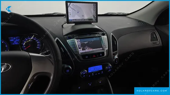 HYUNDAI TUCSON DIESEL 2WD LX20