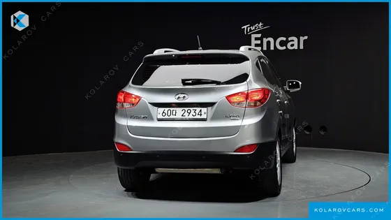 HYUNDAI TUCSON DIESEL 2WD LX20