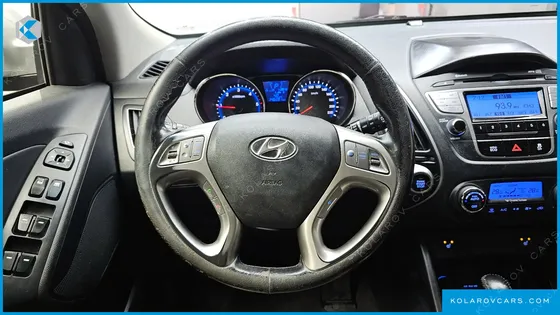 HYUNDAI TUCSON DIESEL 2WD LX20