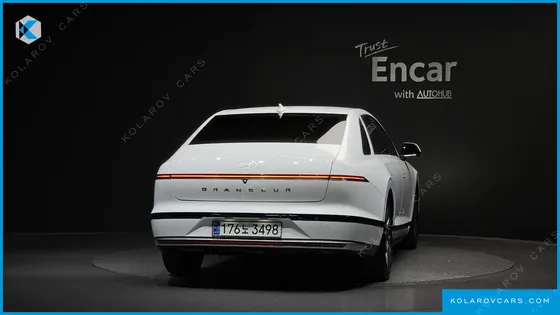 HYUNDAI GRANDEUR 2,5 GASOLINE 2WD