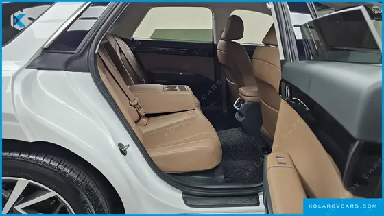 HYUNDAI GRANDEUR 2,5 GASOLINE 2WD