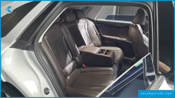 HYUNDAI GRANDEUR 2,5 GASOLINE 2WD
