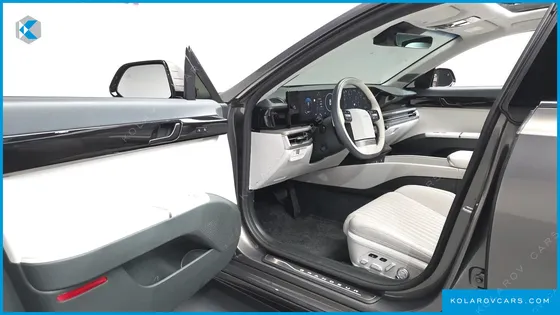 HYUNDAI GRANDEUR 2,5 GASOLINE 2WD