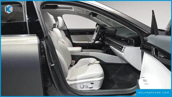 HYUNDAI GRANDEUR 2,5 GASOLINE 2WD