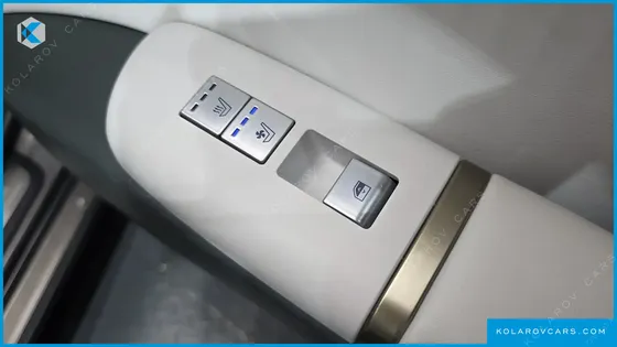 HYUNDAI GRANDEUR 2,5 GASOLINE 2WD