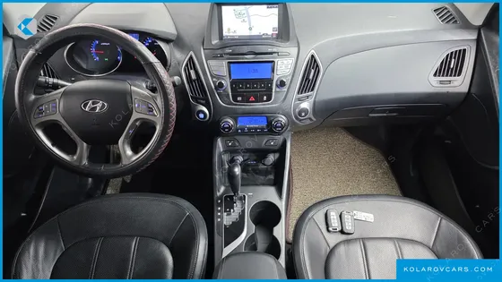 HYUNDAI TUCSON DIESEL 2WD LX20