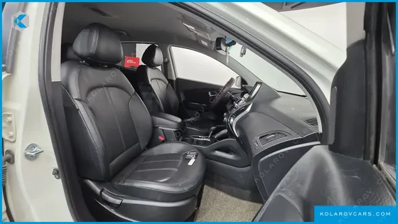 HYUNDAI TUCSON DIESEL 2WD LX20