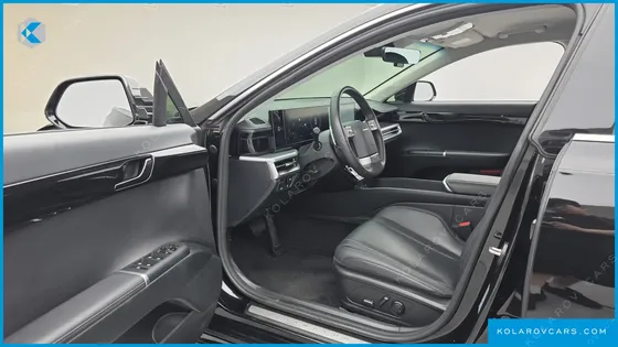 HYUNDAI GRANDEUR 2,5 GASOLINE 2WD