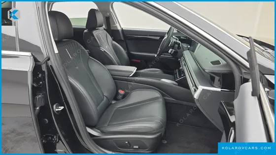 HYUNDAI GRANDEUR 2,5 GASOLINE 2WD