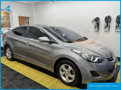 HYUNDAI ELANTRA (AVANTE) M16 GDI DELUXE