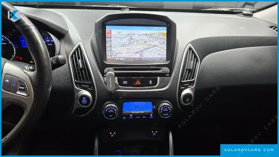 HYUNDAI TUCSON DIESEL 2WD LX20