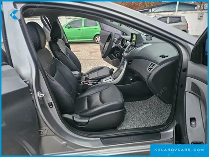 HYUNDAI ELANTRA (AVANTE) M16 GDI LUXURY