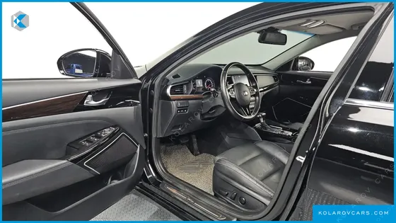 KIA K7 3.0 LPI LUXURY (RENTAL CAR)