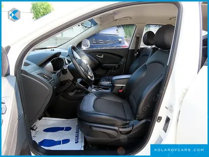 HYUNDAI TUCSON DIESEL 2WD LX20