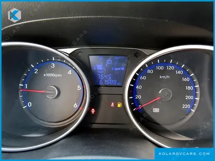 HYUNDAI TUCSON DIESEL 2WD LX20