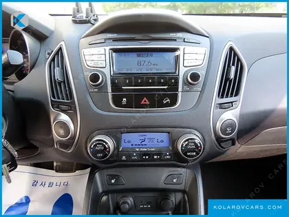 HYUNDAI TUCSON DIESEL 2WD LX20