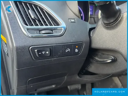 HYUNDAI TUCSON DIESEL 2WD LX20