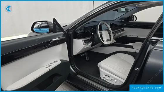 HYUNDAI GRANDEUR 3,5 GASOLINE 4WD