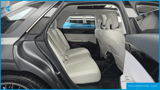 HYUNDAI GRANDEUR 3,5 GASOLINE 4WD
