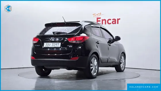 HYUNDAI TUCSON DIESEL 2WD LX20