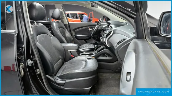 HYUNDAI TUCSON DIESEL 2WD LX20