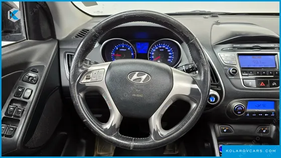 HYUNDAI TUCSON DIESEL 2WD LX20