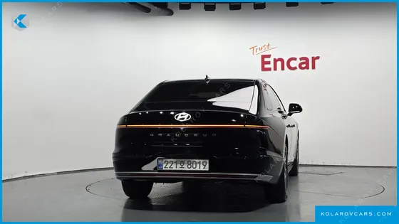HYUNDAI GRANDEUR 2,5 GASOLINE 2WD