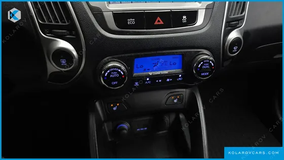HYUNDAI TUCSON DIESEL 2WD LX20