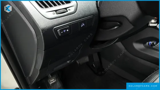 HYUNDAI TUCSON DIESEL 2WD LX20
