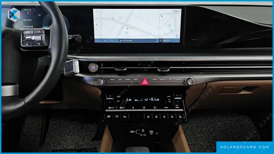 HYUNDAI GRANDEUR 2,5 GASOLINE 2WD