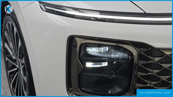 HYUNDAI GRANDEUR 2,5 GASOLINE 2WD