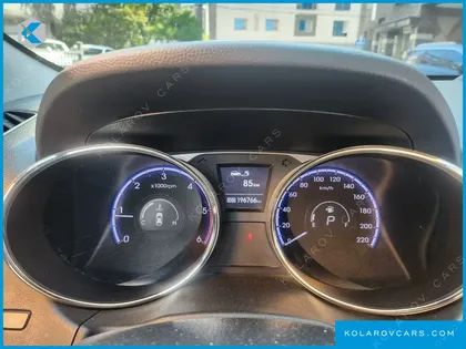 HYUNDAI TUCSON DIESEL 2WD LX20