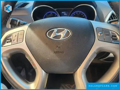 HYUNDAI TUCSON DIESEL 2WD LX20