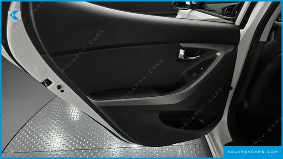 HYUNDAI ELANTRA (AVANTE) M16 GDI TOP
