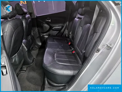 HYUNDAI TUCSON DIESEL 2WD LX20