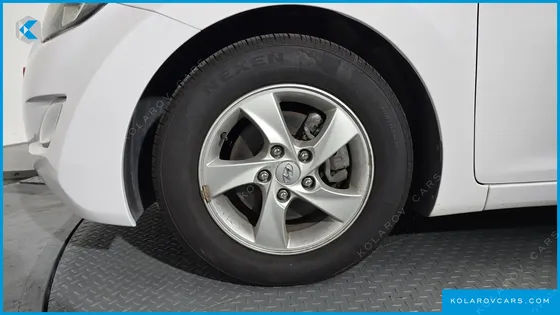 HYUNDAI ELANTRA (AVANTE) M16 GDI LUXURY