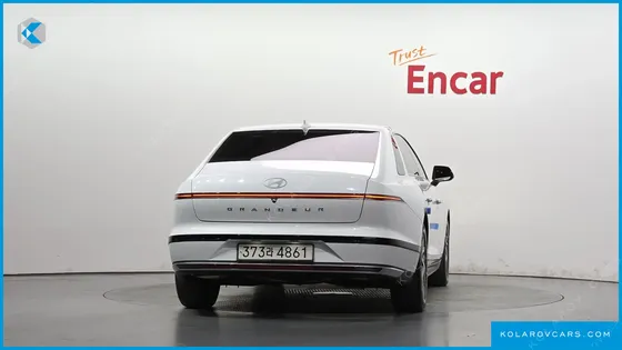 HYUNDAI GRANDEUR 2,5 GASOLINE 2WD