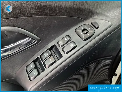 HYUNDAI TUCSON DIESEL 2WD X20