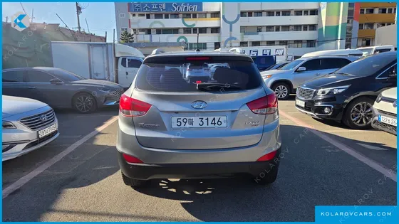 HYUNDAI TUCSON DIESEL 2WD LX20