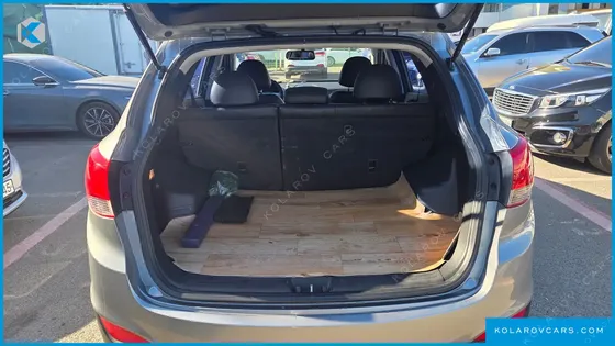 HYUNDAI TUCSON DIESEL 2WD LX20