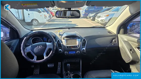 HYUNDAI TUCSON DIESEL 2WD LX20