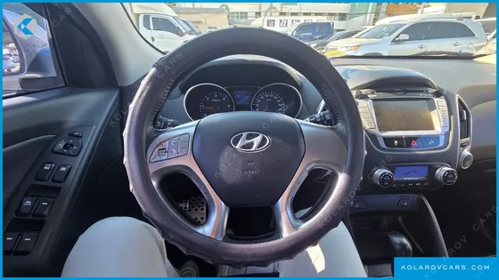 HYUNDAI TUCSON DIESEL 2WD LX20