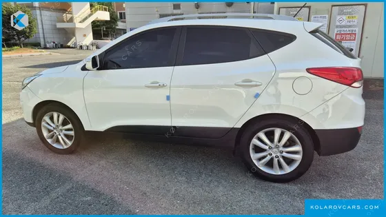 HYUNDAI TUCSON DIESEL 2WD LX20